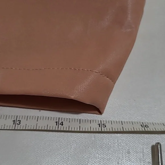 NWT Faux leather crop top bustier - Picture 10 of 11